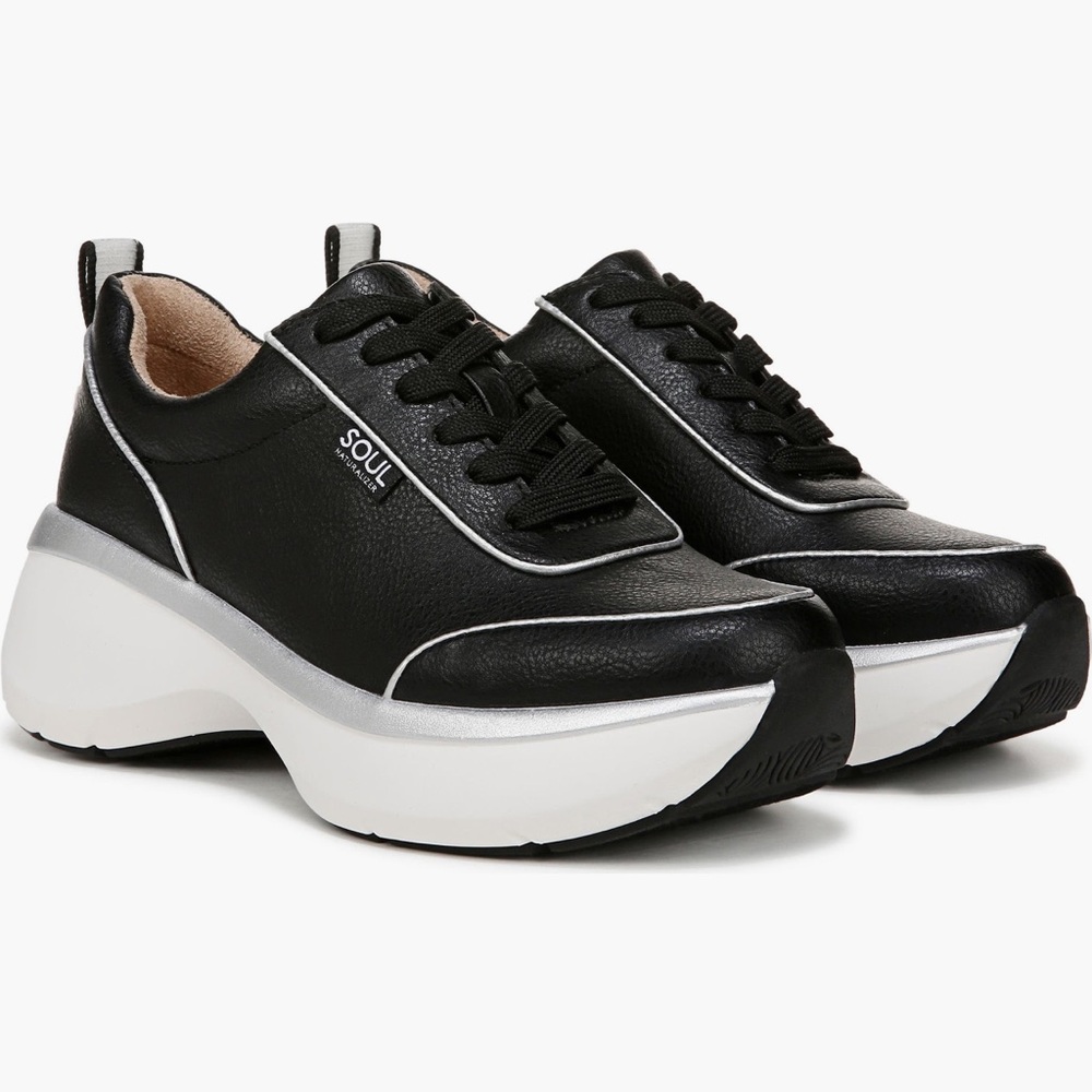 NEW SOUL Naturalizer Roquel Sneaker Black and White,silver, original box size 9